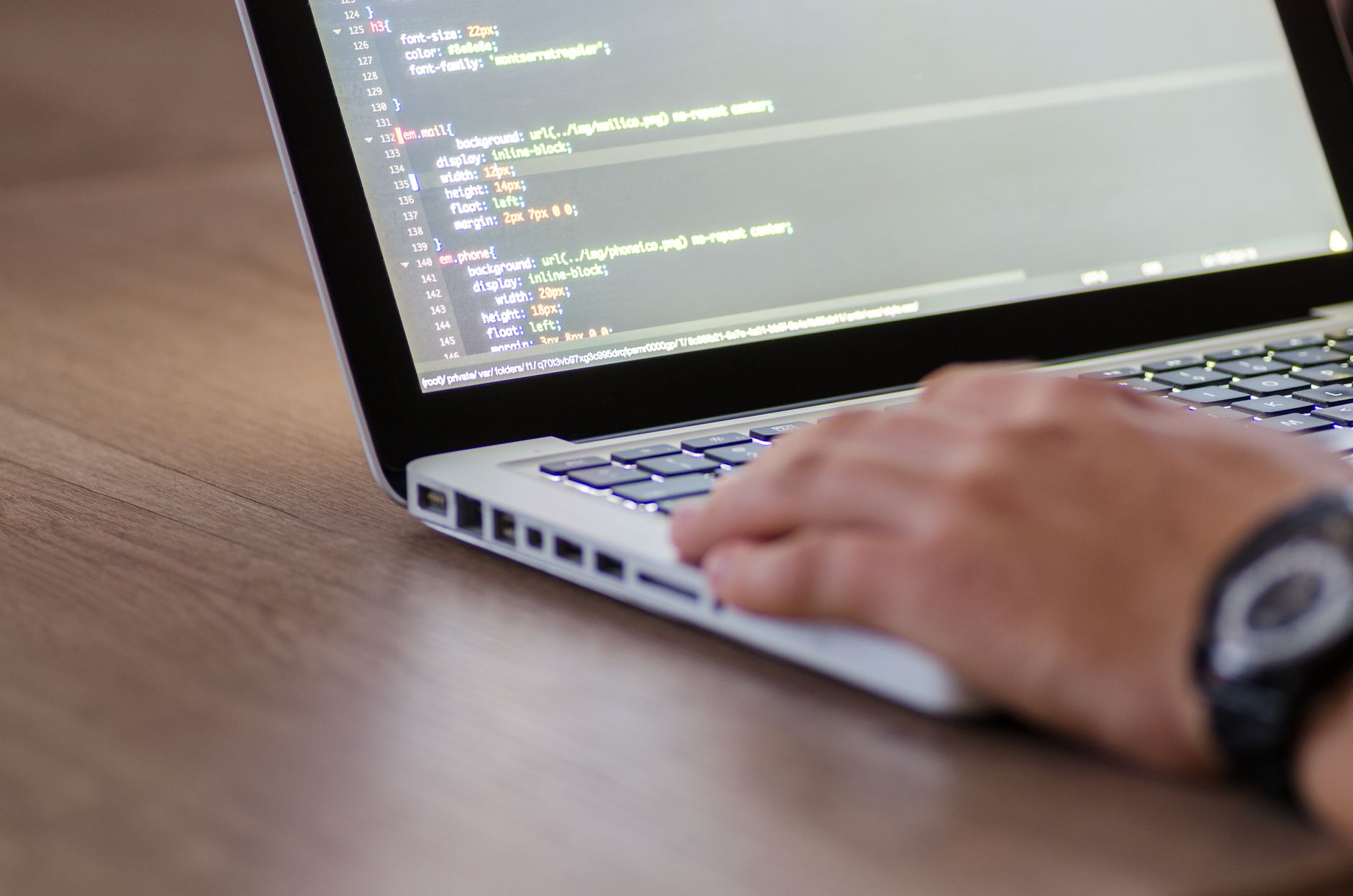 Best Smart Keyboards with Programmable Shortcuts for 2026