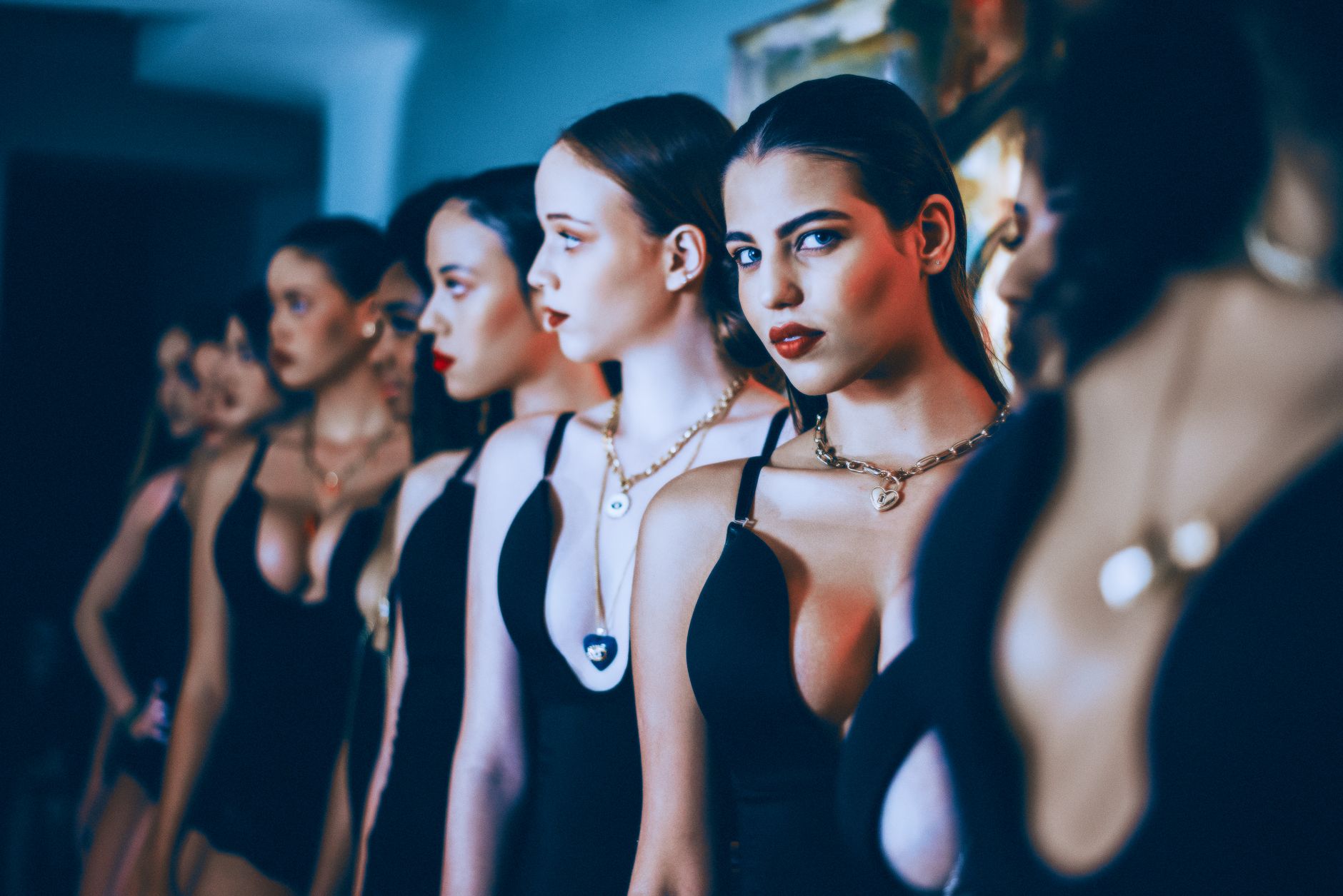Smart Jewelry: Stylish Wearable Tech for Women Reviewed