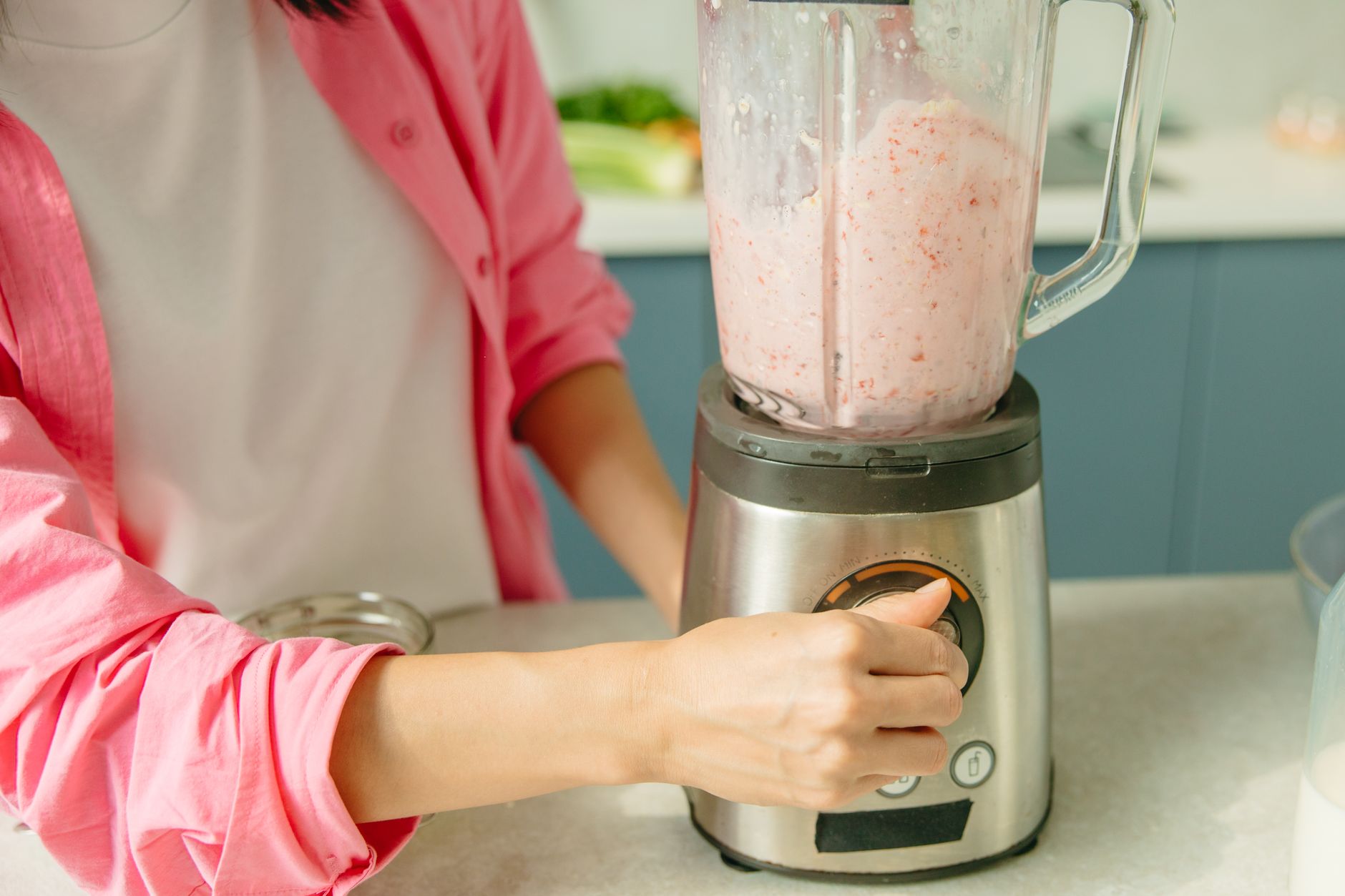 Wi-Fi Enabled Blenders: Top Models for Smoothies & Nut Butters